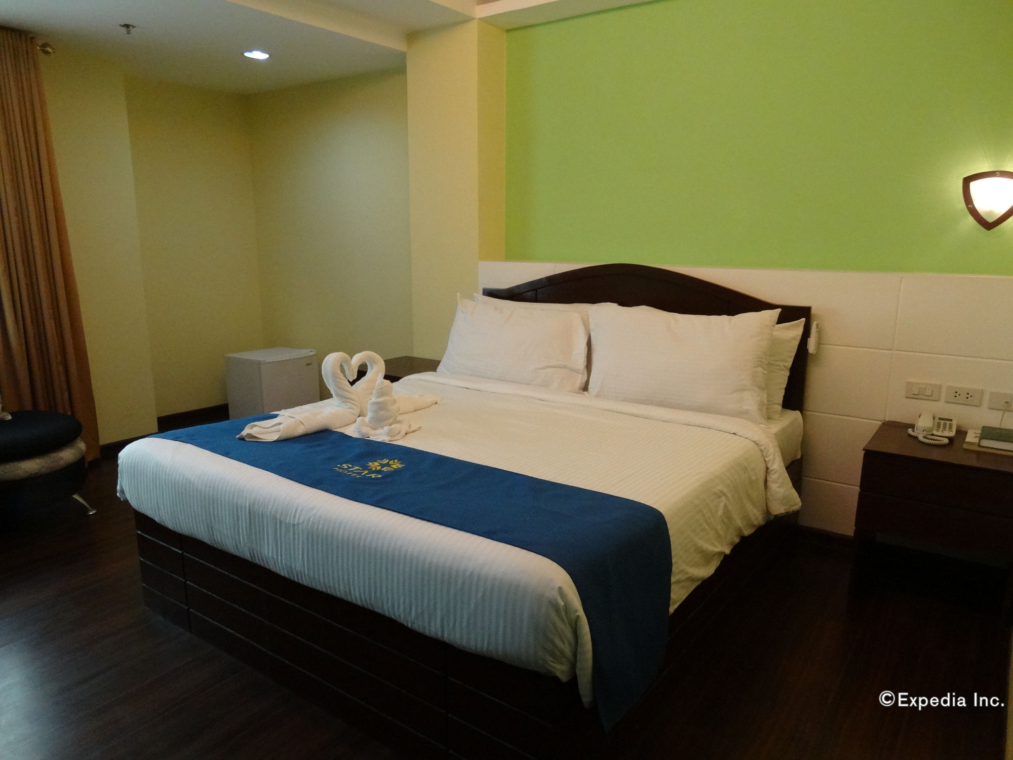 Star Hotel Davao City Exterior foto